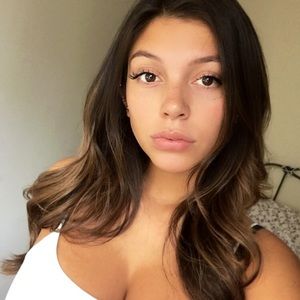 Meet your Posher, Xoe